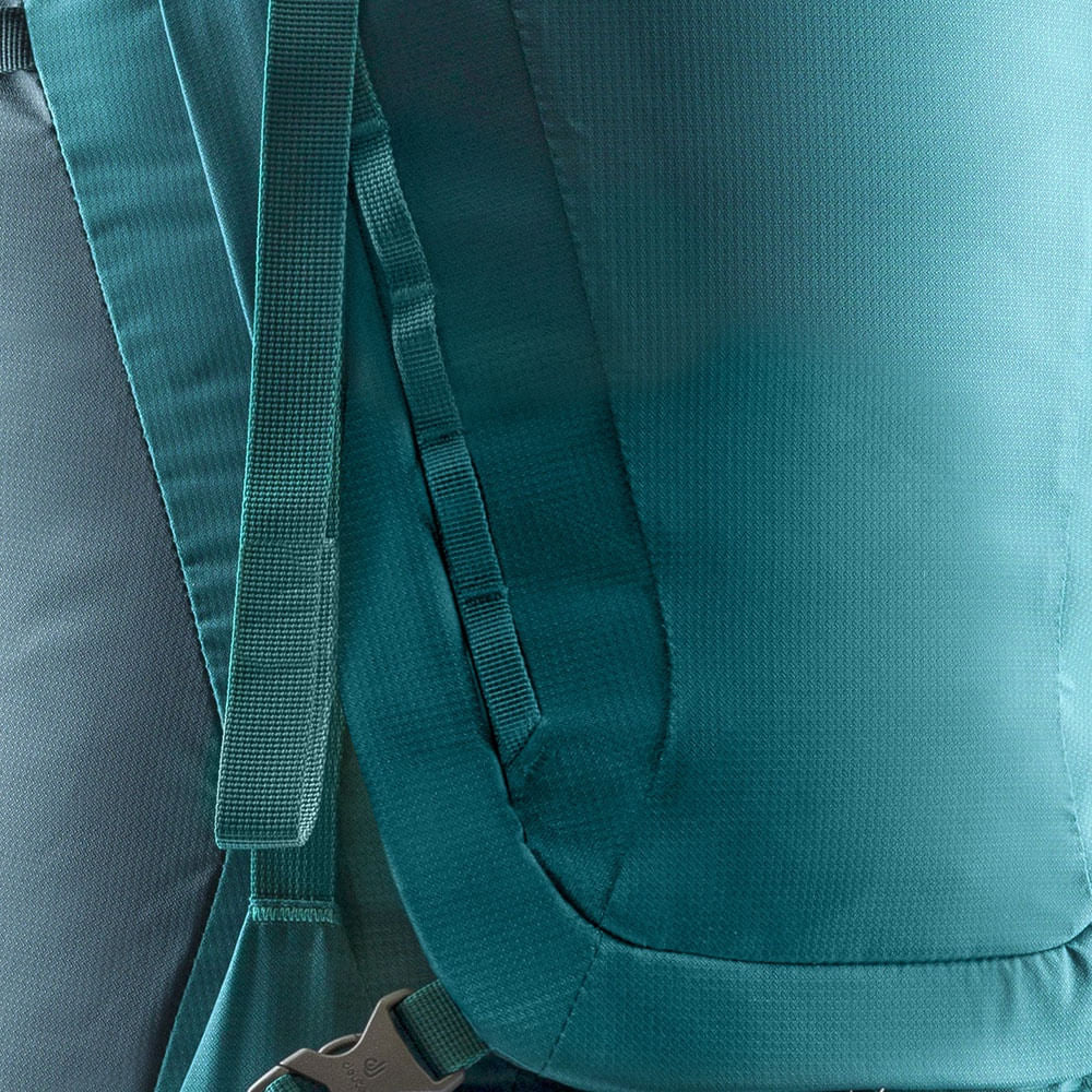 Mochila para Trekking Alpamayo 60+10 SL Deuter