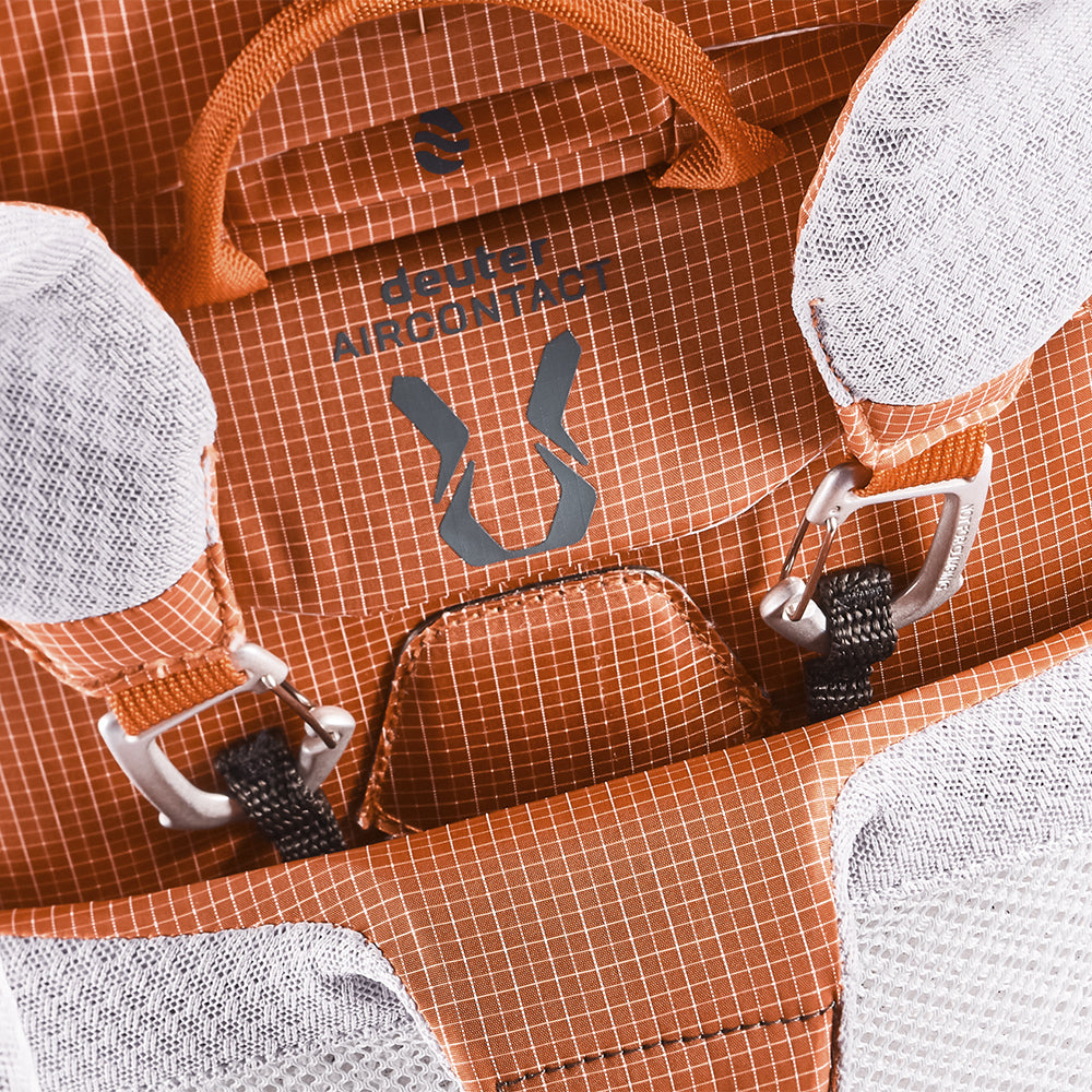 Mochila para Trekking Aircontact Ultra 45+5 SL Deuter